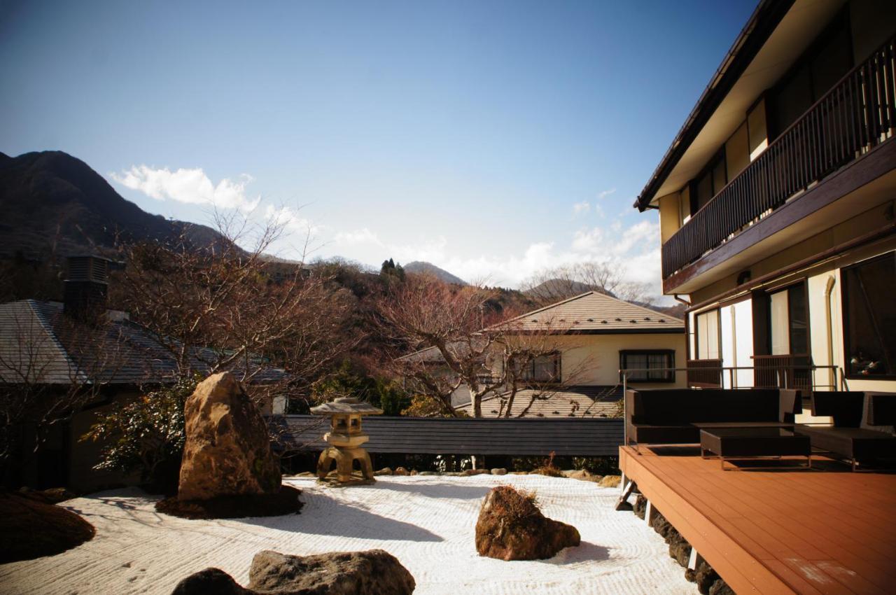 Onsen & Garden -Asante Inn- Hakone Bagian luar foto