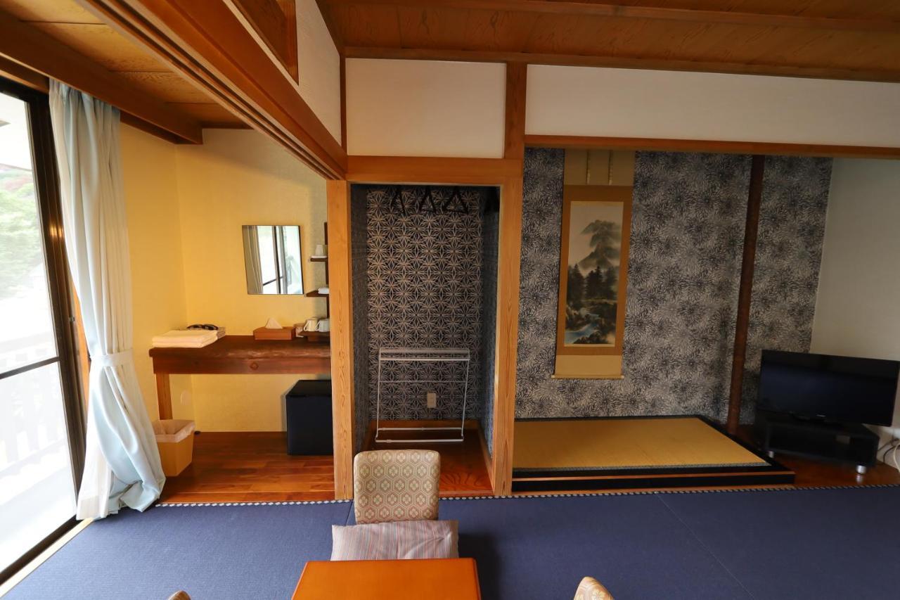 Onsen & Garden -Asante Inn- Hakone Bagian luar foto