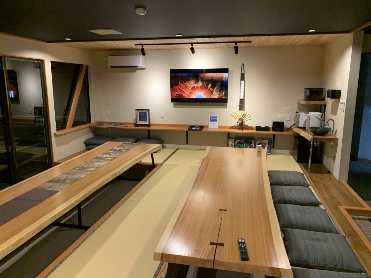 Onsen & Garden -Asante Inn- Hakone Bagian luar foto