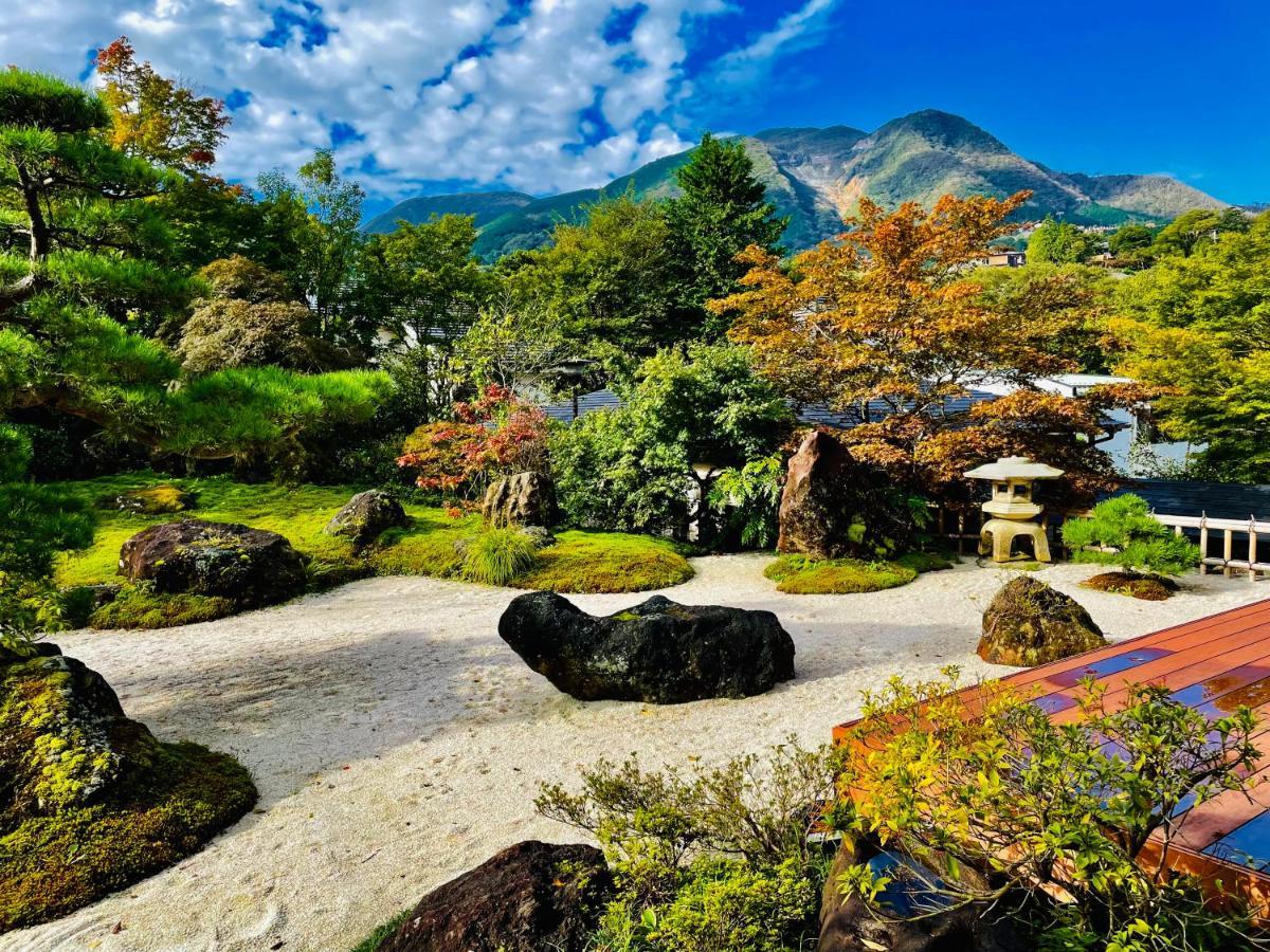 Onsen & Garden -Asante Inn- Hakone Bagian luar foto