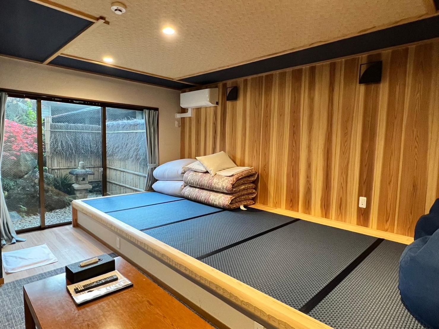 Onsen & Garden -Asante Inn- Hakone Bagian luar foto