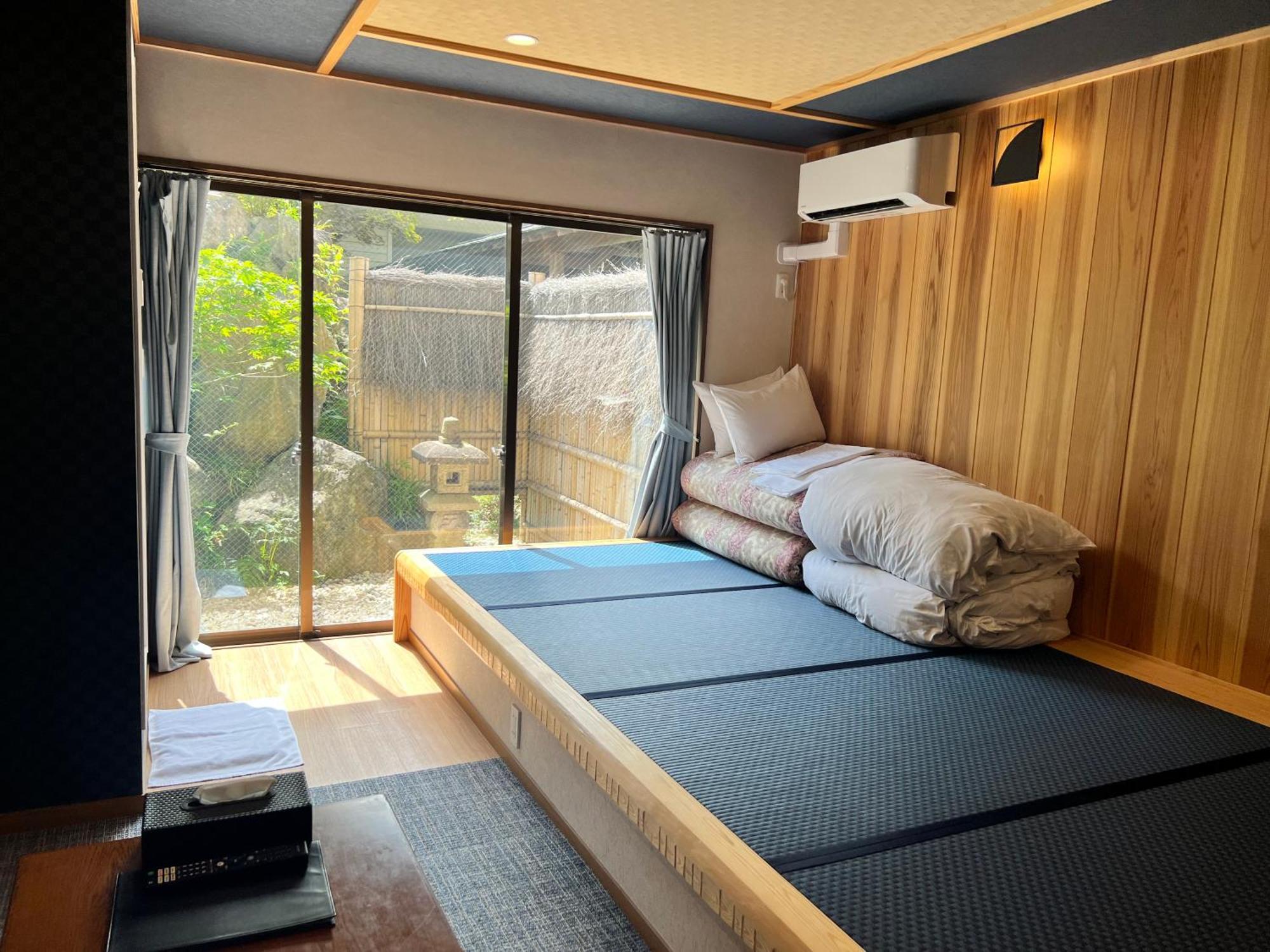 Onsen & Garden -Asante Inn- Hakone Bagian luar foto