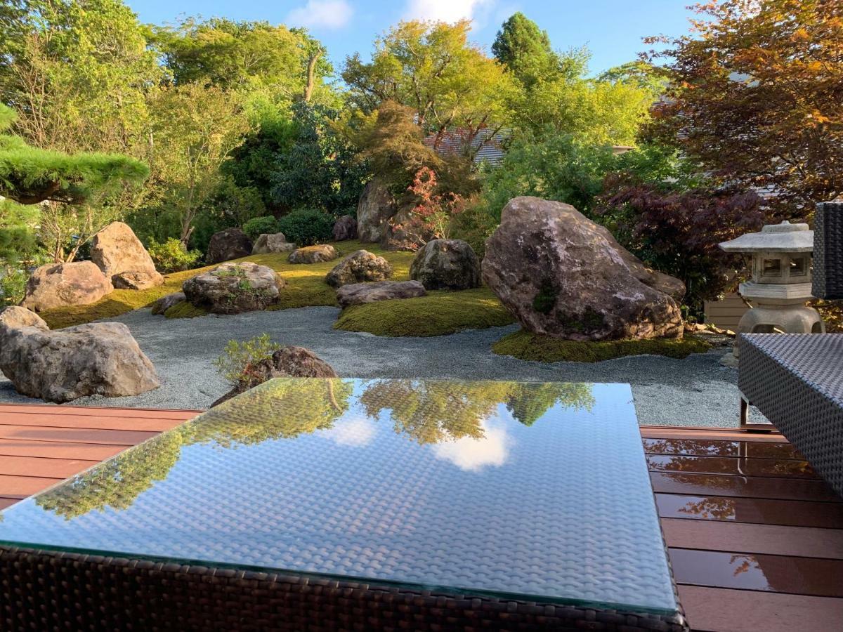 Onsen & Garden -Asante Inn- Hakone Bagian luar foto